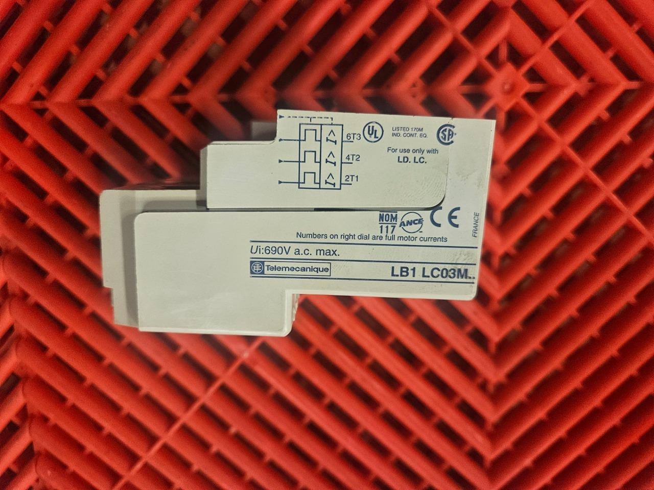 Telemecanique LB1-LC03M13 Overload Relay 6.3 - 10A Trip Current - Used - Image 13