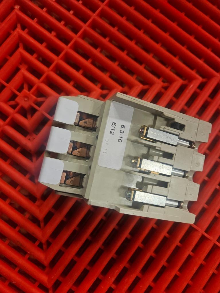 Telemecanique LB1-LC03M13 Overload Relay 6.3 - 10A Trip Current - Used - Image 10