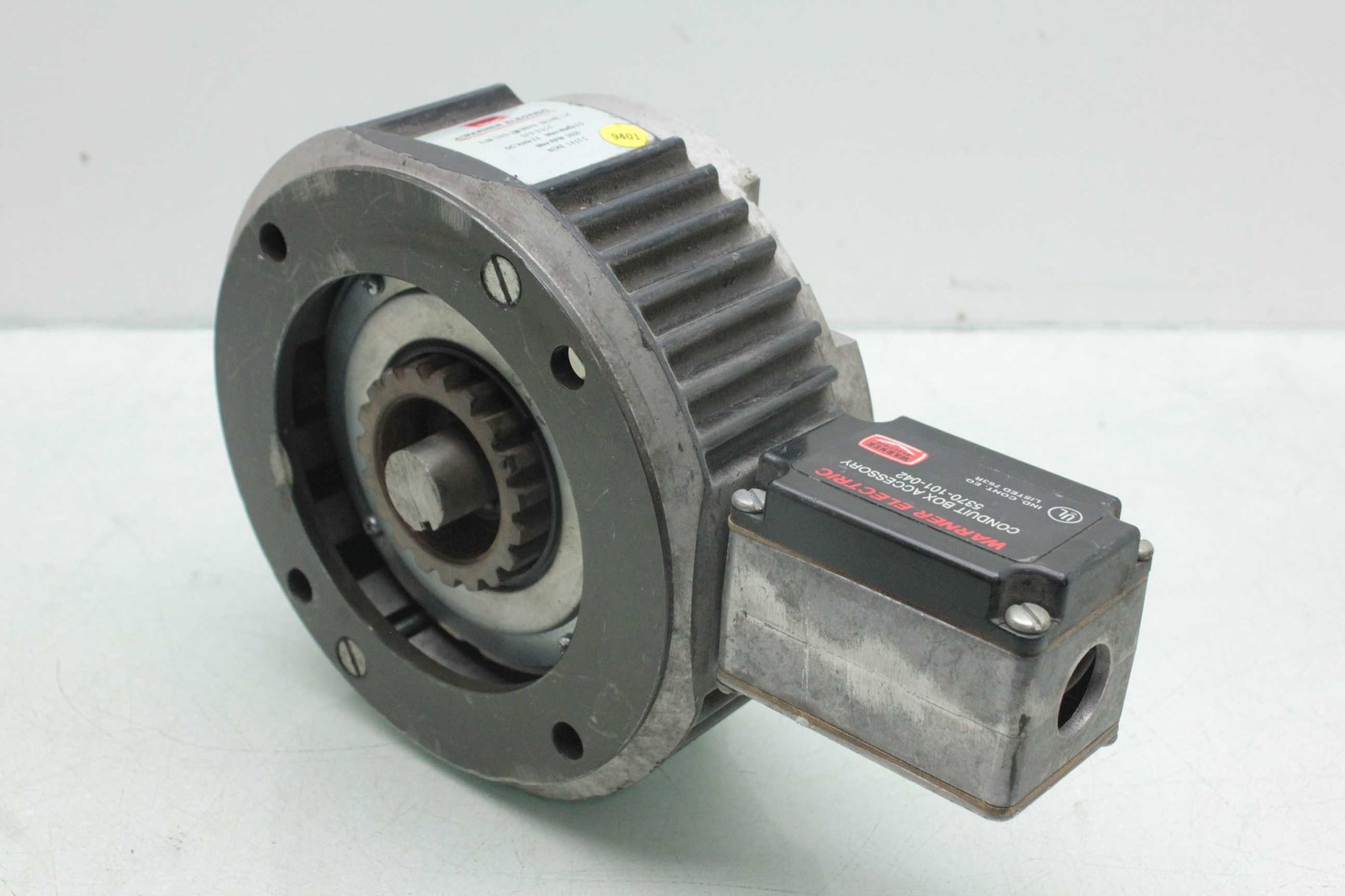 Warner Electric EUM-180-20-MBFM / Electric Motor Brake / 3600 RPM / 24V 29W - Used
