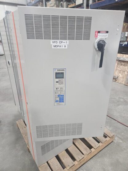 Yaskawa 50 HP / 480V Bypass VFD Drive E7BVB065YEFR / CIMR-E7U4030 - Used - Image 22