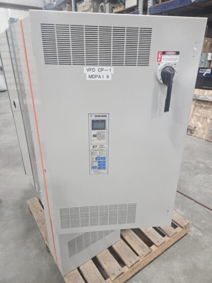 Yaskawa 50 HP / 480V Bypass VFD Drive E7BVB065YEFR / CIMR-E7U4030 - Used - Image 8